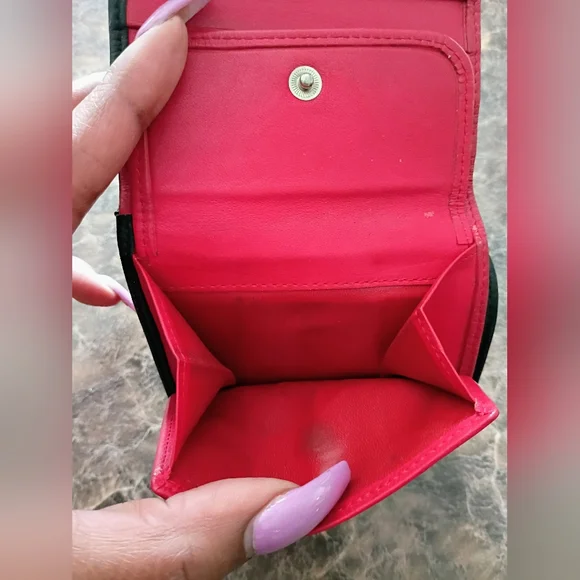 Authentic Christian Dior CD Icon Bifold Wallet – Black Grained Calfskin - Men’s - Picture 8 of 8